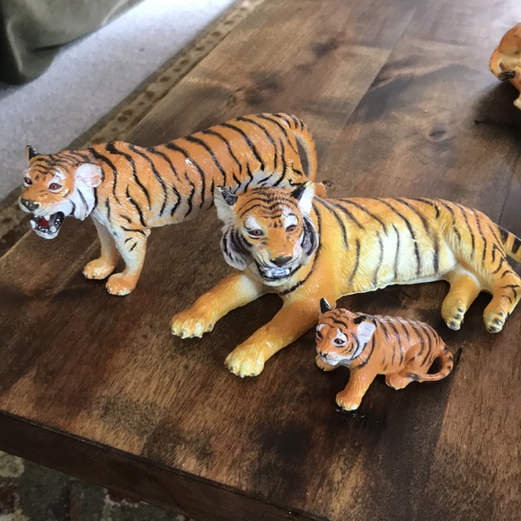 Animals Toys - Picture 2 of 7